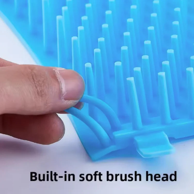 Avyrn PawRinse™ — Portable Silicone Paw Cleaning Cup