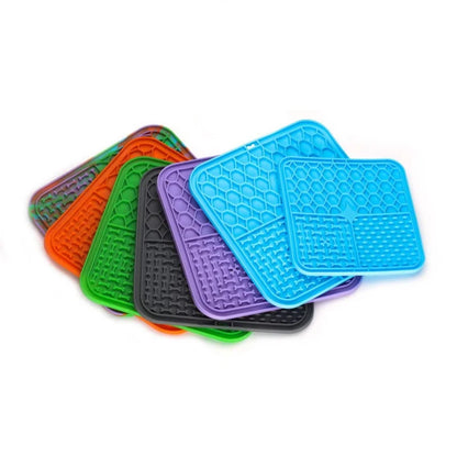 Avyrn SootheLick™ — Slow Feeder Lick Mat